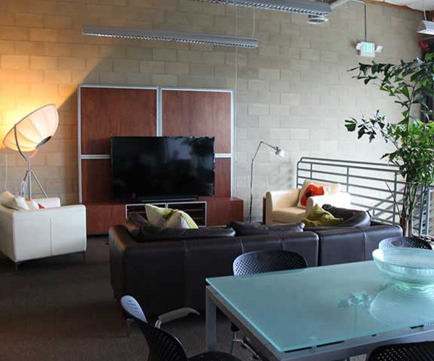 Dynamic office